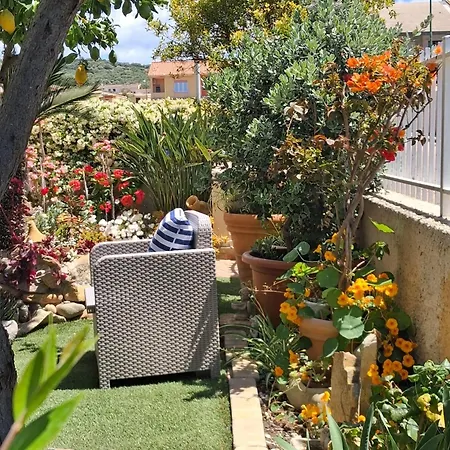 Da Nuccia Bed & Breakfast 3*