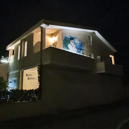 Da Nuccia לינה וארוחת בוקר